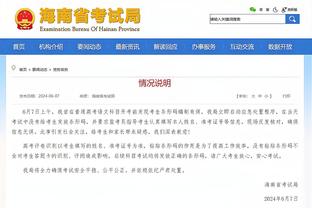 主教练正在热身？42岁阿隆索在药厂训练中任意球直挂死角？